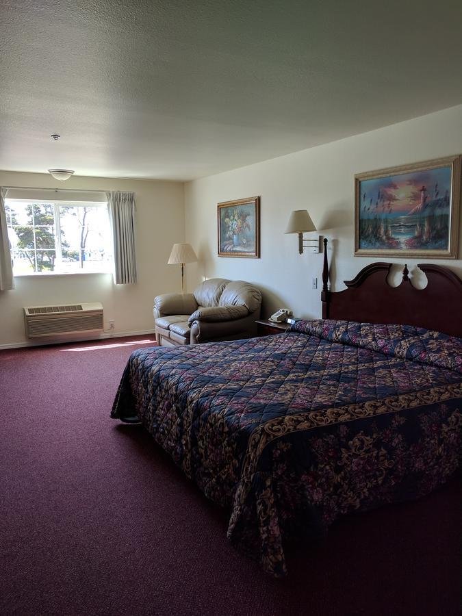 Lighthouse Inn Crescent City Exterior photo
